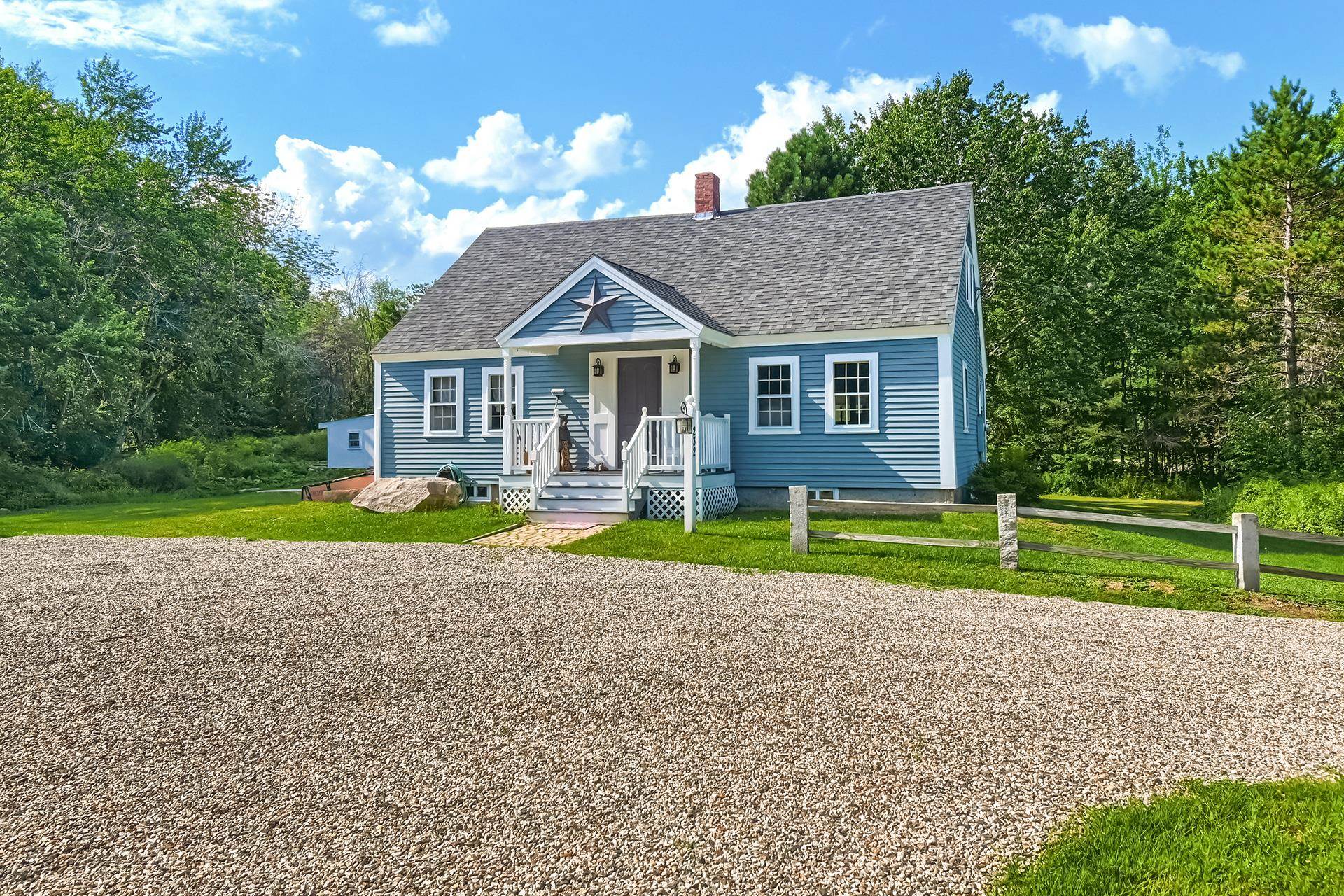 232 Suncook Valley Road Alton, NH 03809 - Photo 1 of 32
