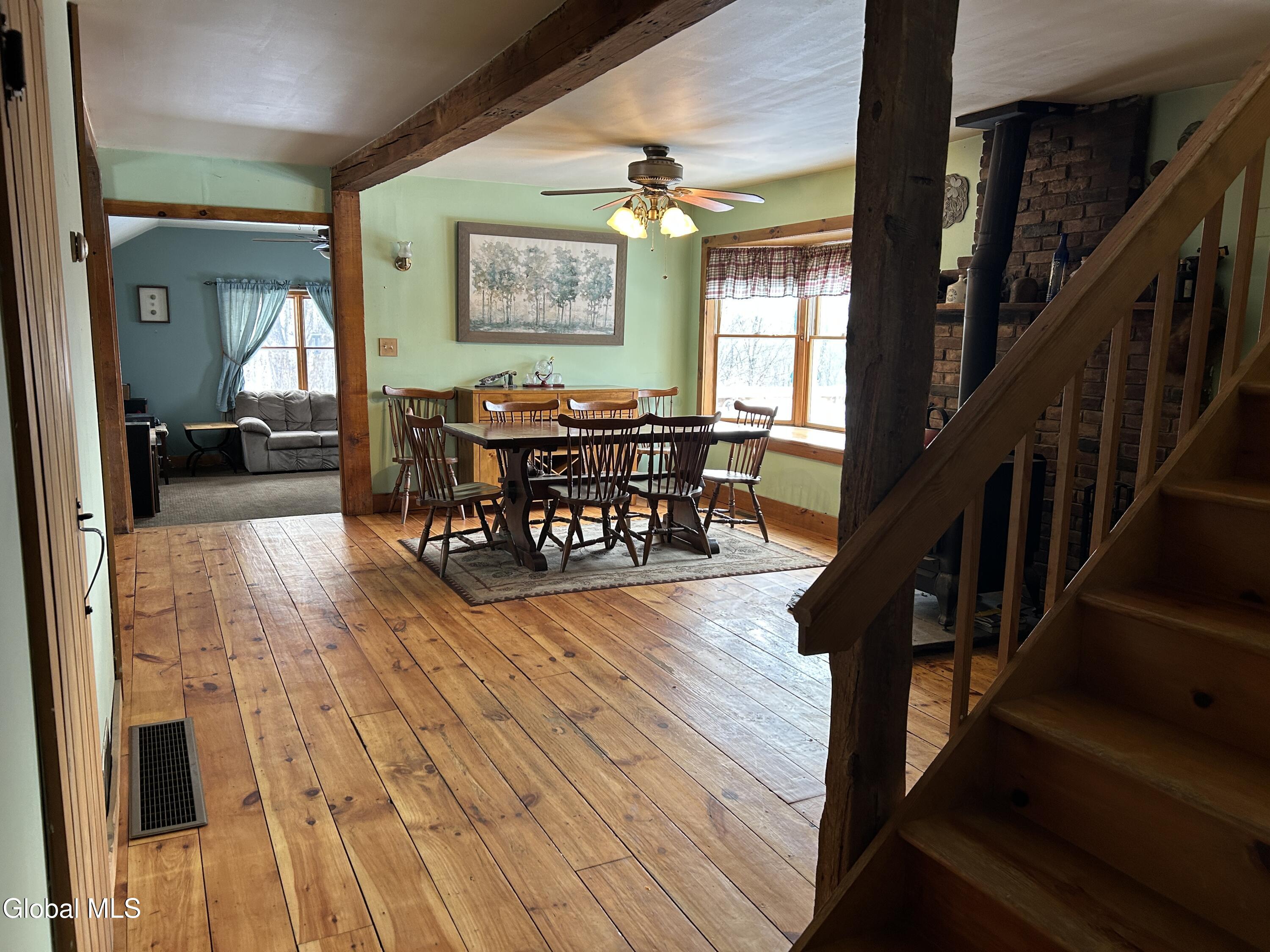 173 Quarry Road Salem, NY 12865 - Photo 14 of 45 173 Quarry dining area