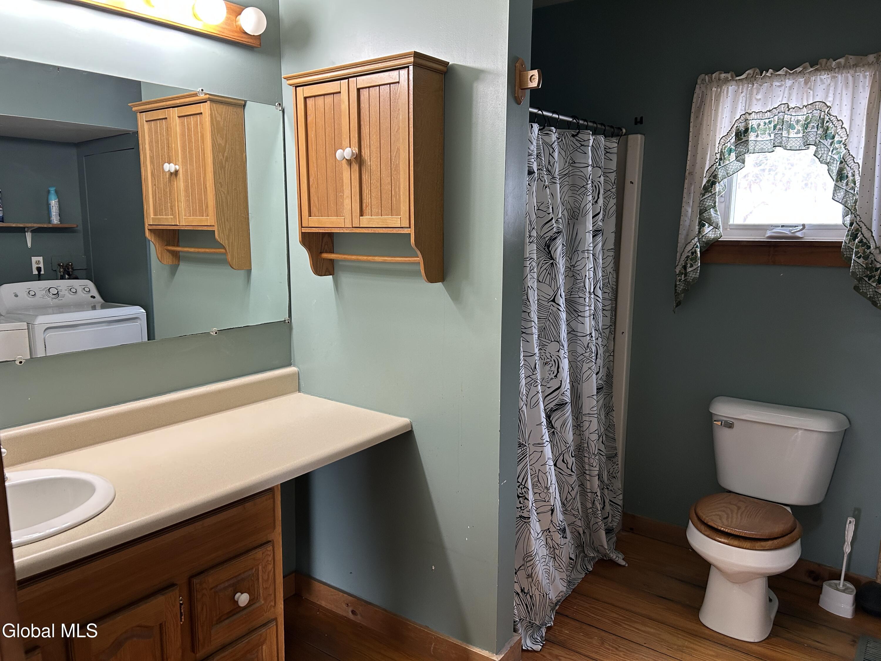 173 Quarry Road Salem, NY 12865 - Photo 24 of 45 173 Quarry bath2