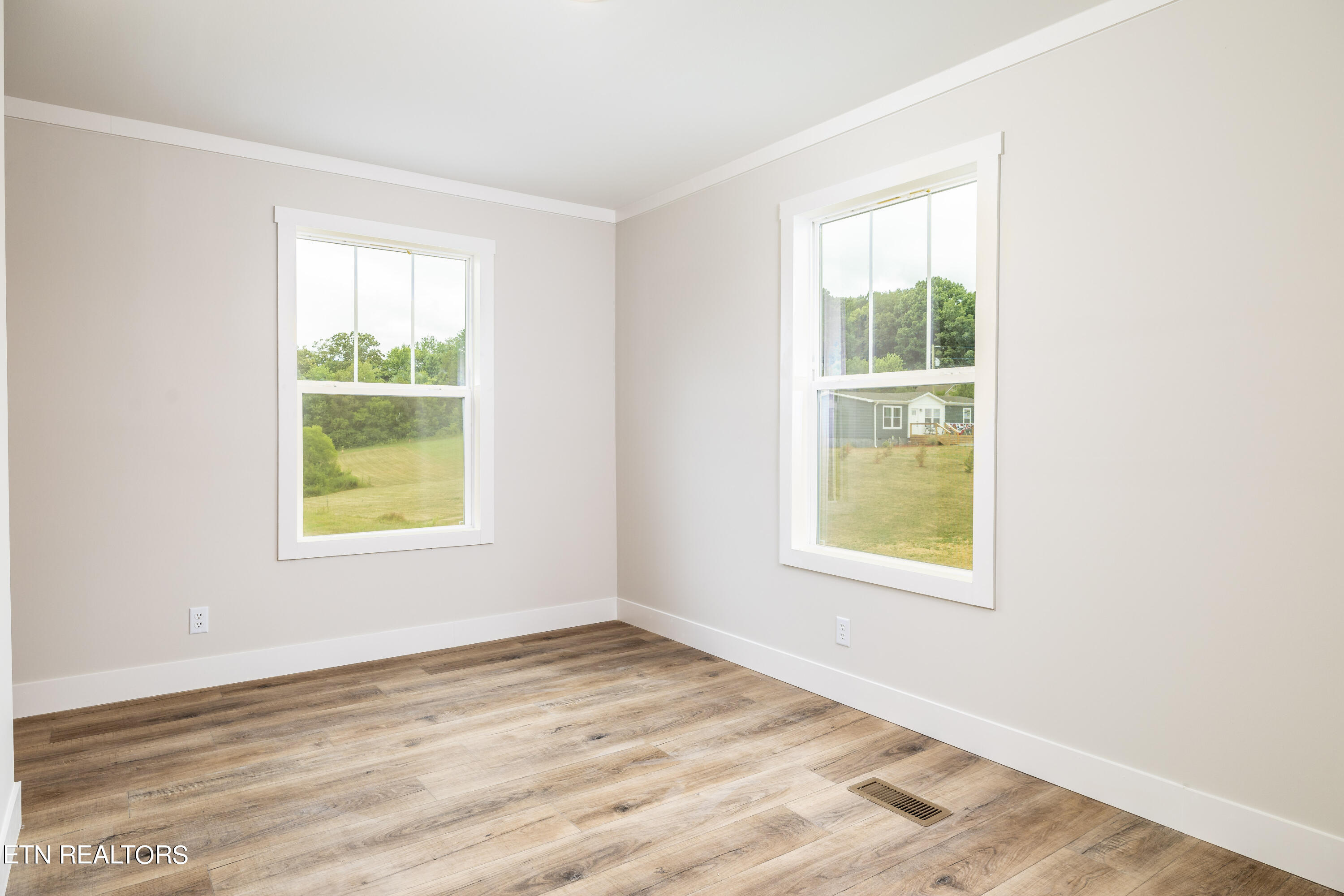 494 Greenbriar Road Sweetwater, TN 37874 - Photo 14 of 53 494GreenbriarRd-6