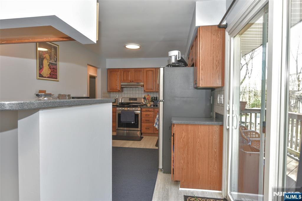 200 Prospect Avenue, Unit 1 Maywood, NJ 07607 - Photo 9 of 29