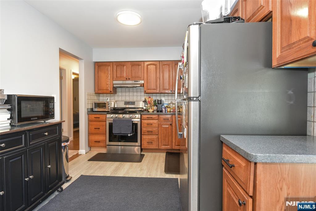 200 Prospect Avenue, Unit 1 Maywood, NJ 07607 - Photo 10 of 29