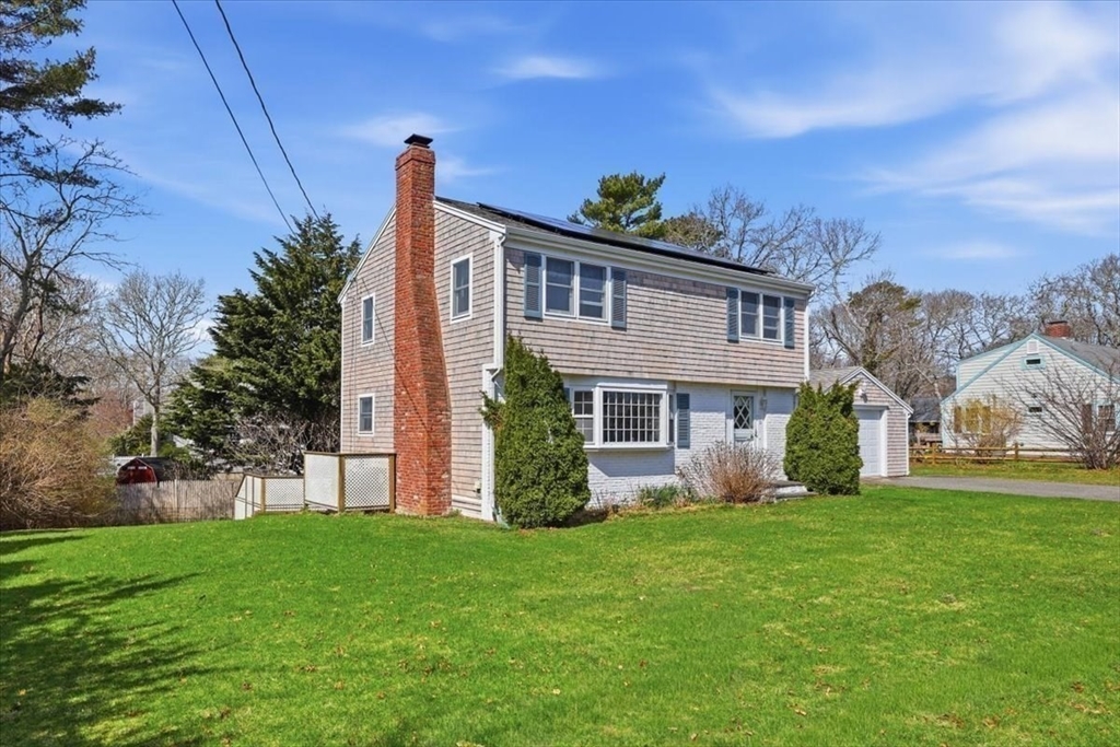 31 Icehouse Road Yarmouth, MA 02664 - Photo 5 of 37 Gallery Image 5
