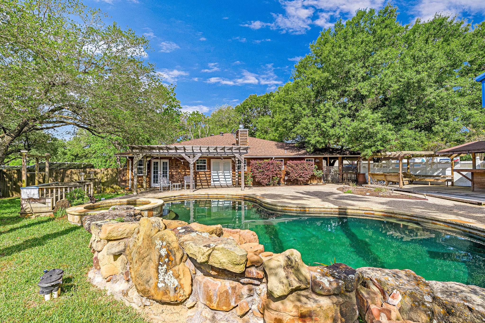 18718 Vickers Road Cypress, TX 77433 - Photo 12 of 42 Gallery Image 12