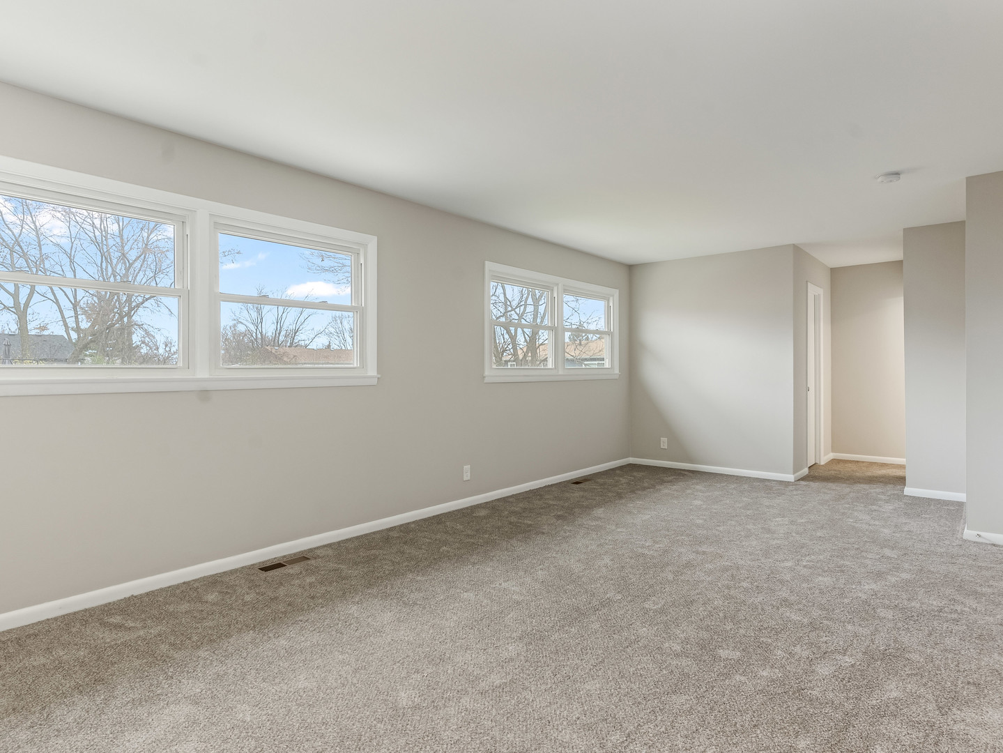 322 Rockhurst Road Bolingbrook, IL 60440 - Photo 13 of 25 Gallery Image 13