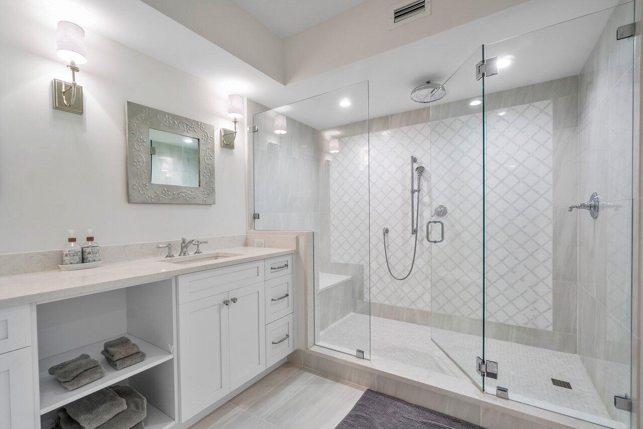 3322 Casseekey Island Road, Unit 202 Jupiter, FL 33477 - Photo 7 of 25 Master Suite 1- Bathroom Double Vanity