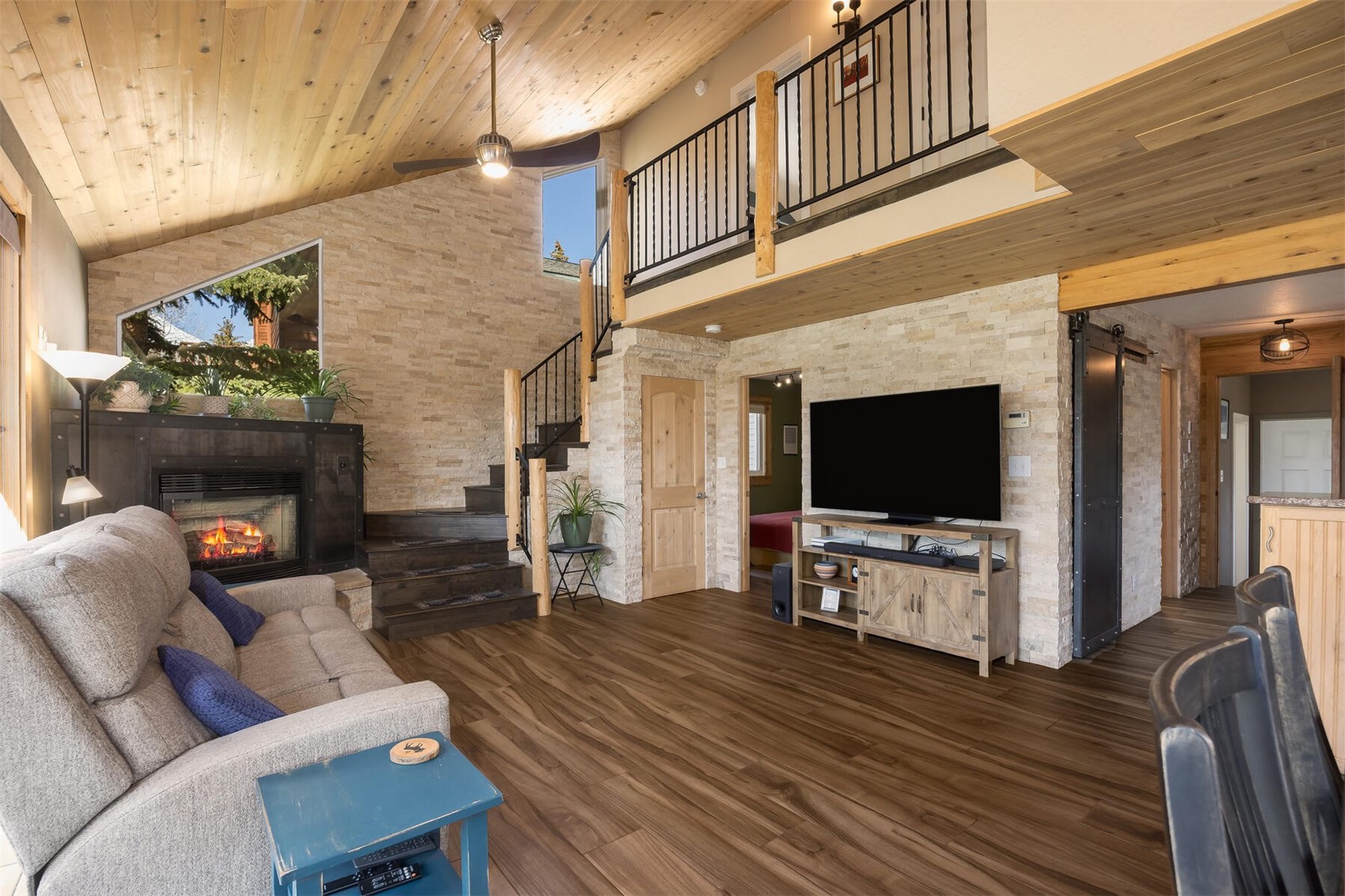 231 East Rabbit Court Silverthorne, CO 80498 - Photo 2 of 32 Gallery Image 2