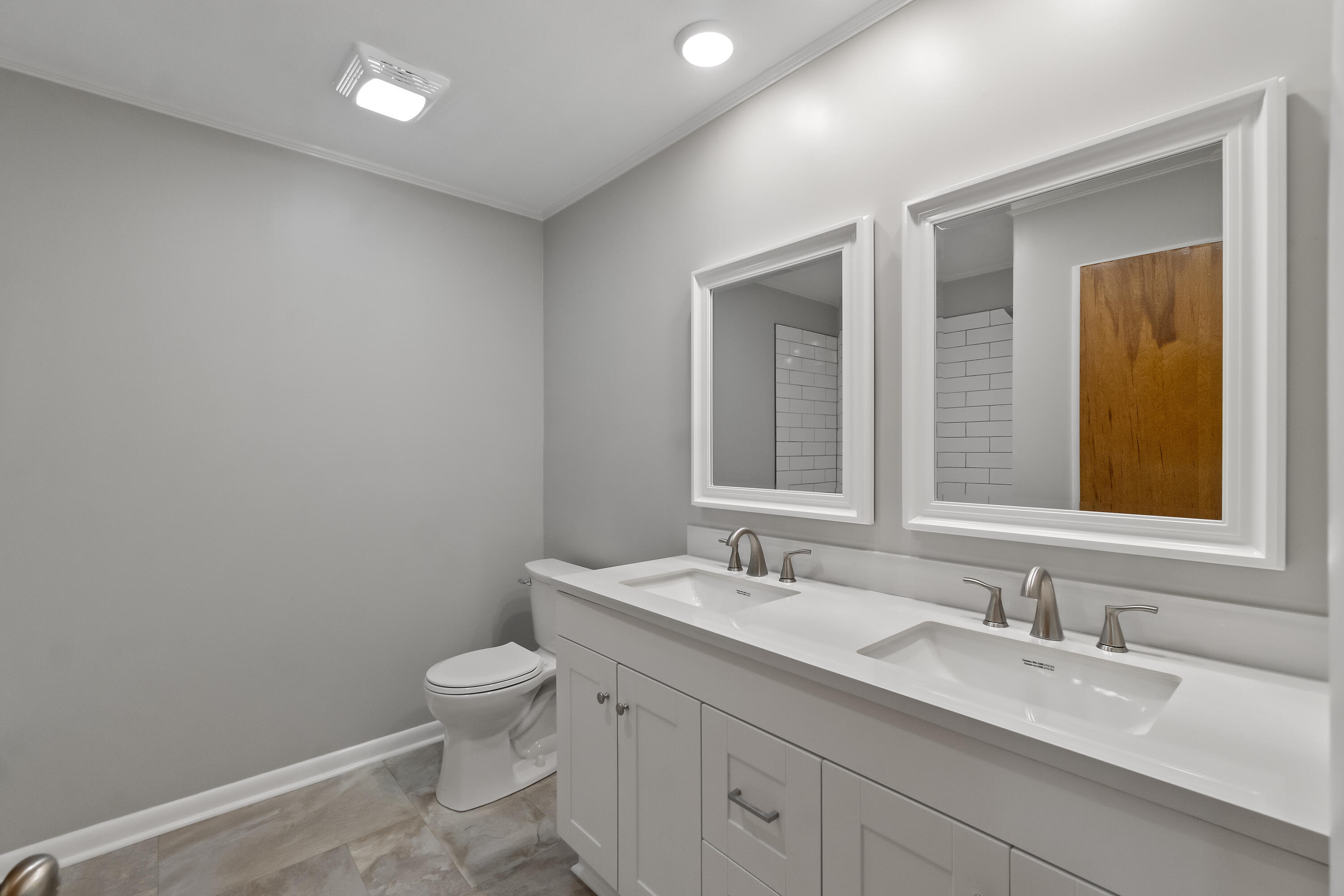32 Jim Fox Road Greeneville, TN 37743 - Photo 23 of 33 Jim Fox hall bath
