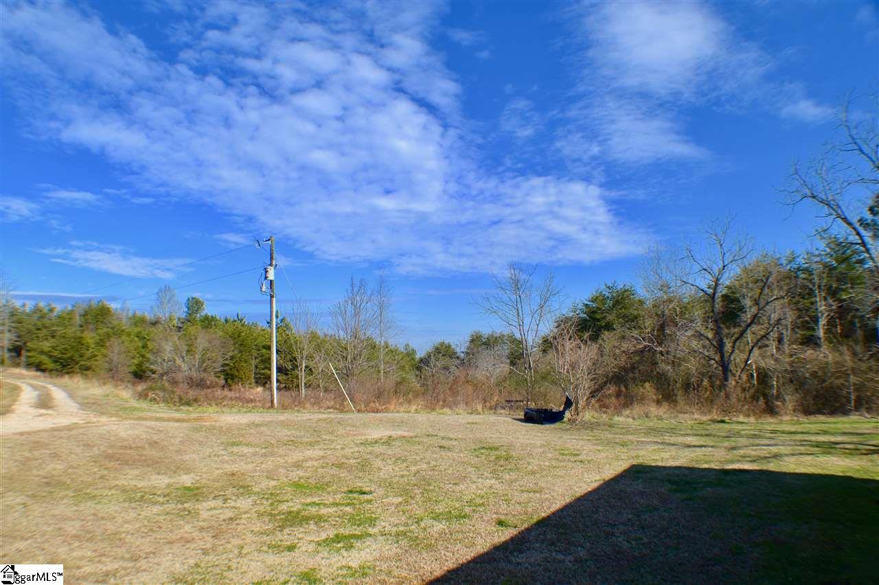 260 Grassland Road Campobello, SC 29322 - Photo 5 of 22
