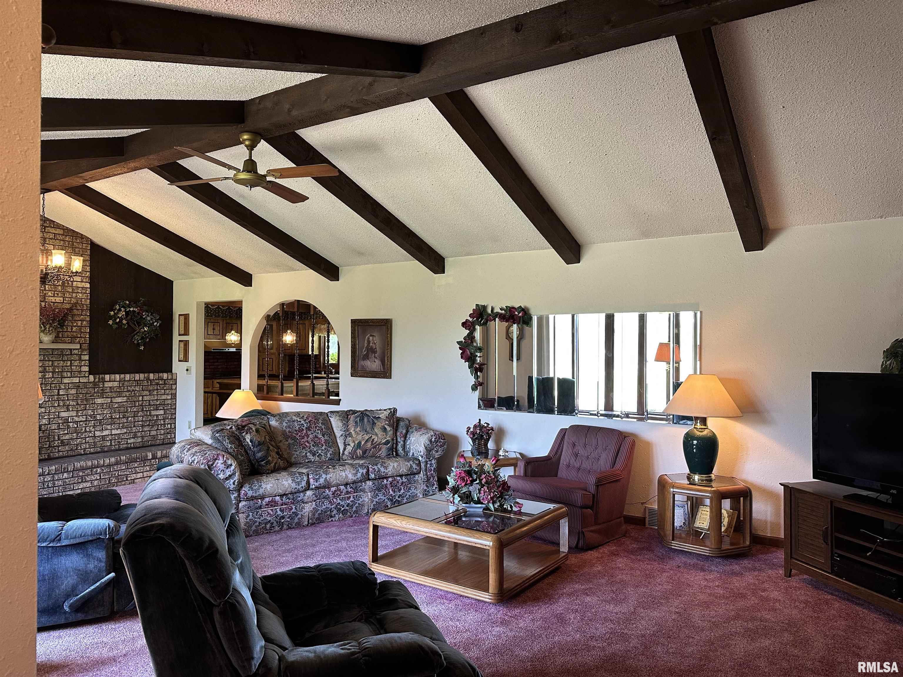 11592 Country Club Road West Frankfort, IL 62896 - Photo 13 of 79 Gallery Image 13