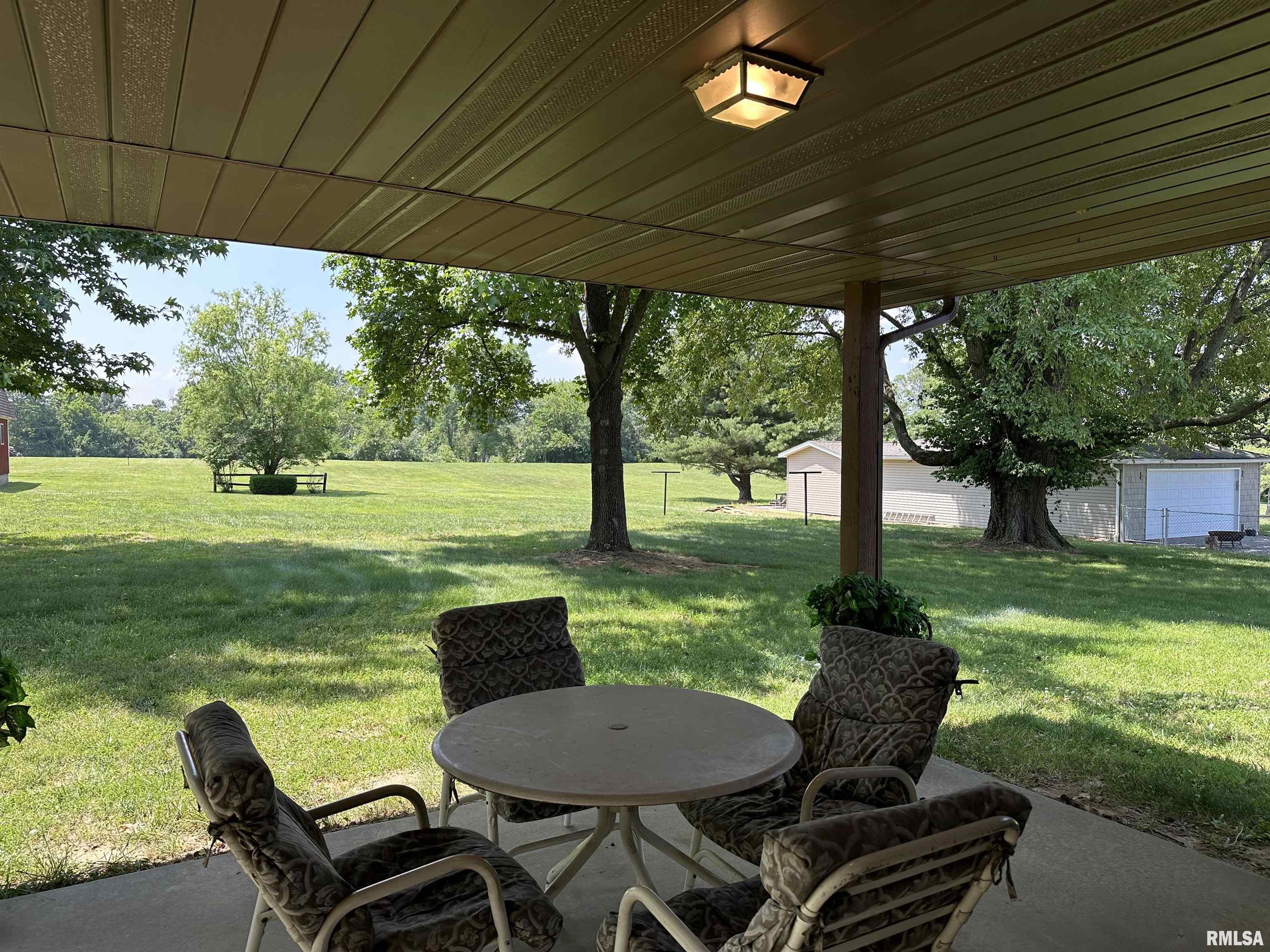 11592 Country Club Road West Frankfort, IL 62896 - Photo 53 of 79 Gallery Image 53