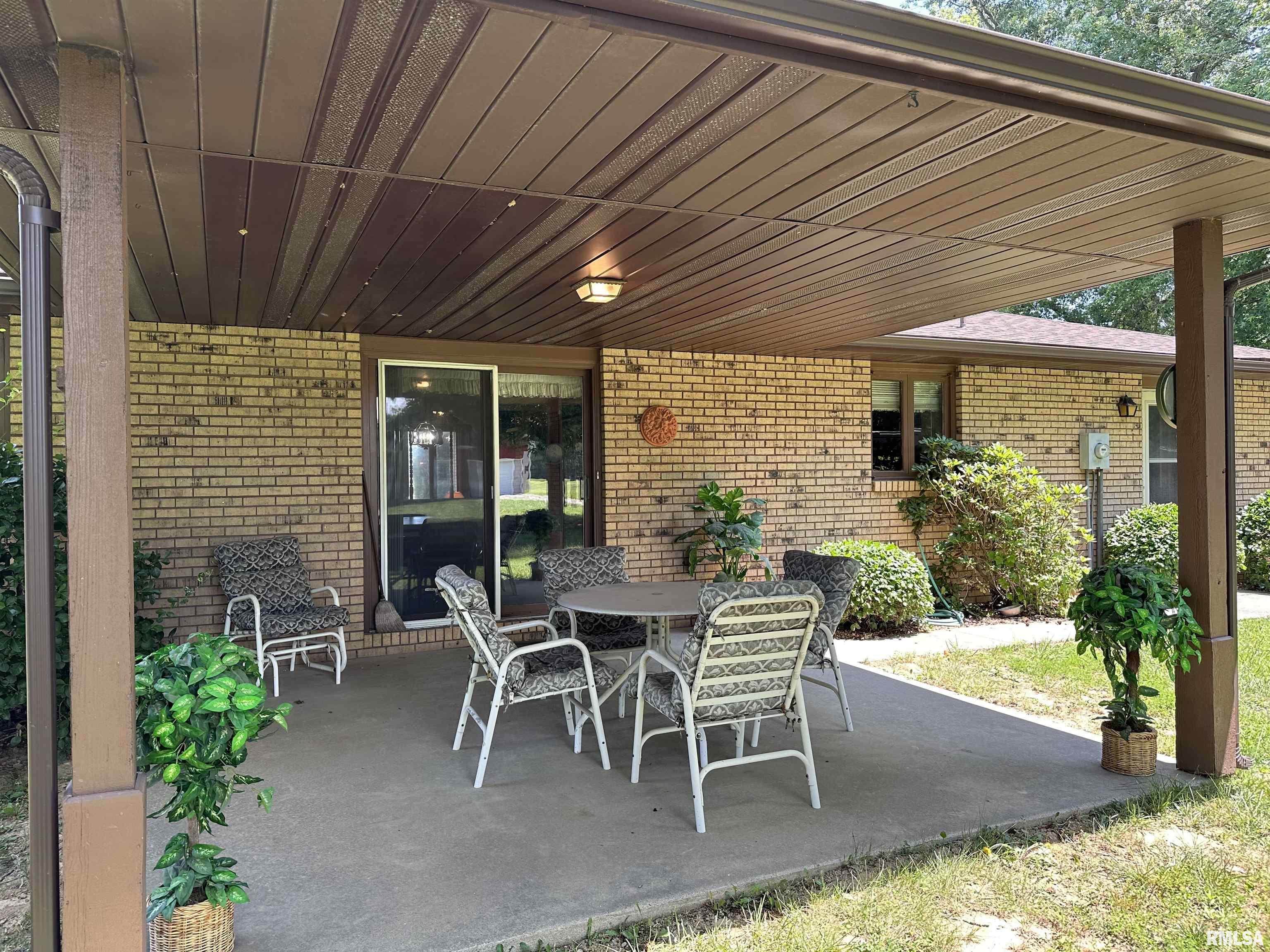 11592 Country Club Road West Frankfort, IL 62896 - Photo 54 of 79 Gallery Image 54