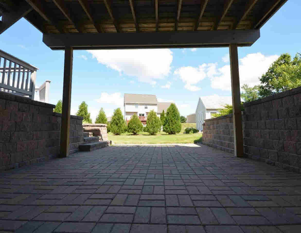 6535 Stonebrook Lane Flushing, MI 48433 - Photo 5 of 35 21348347-4.JPG