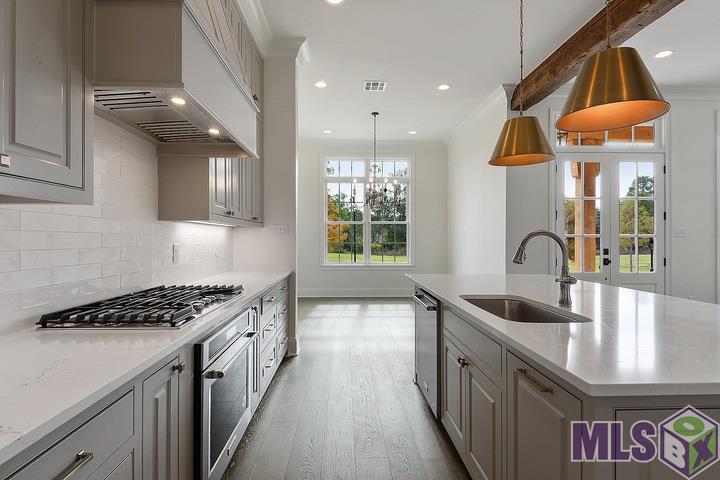 2029 Deaux Parc Drive Baton Rouge, LA 70808 - Photo 3 of 10