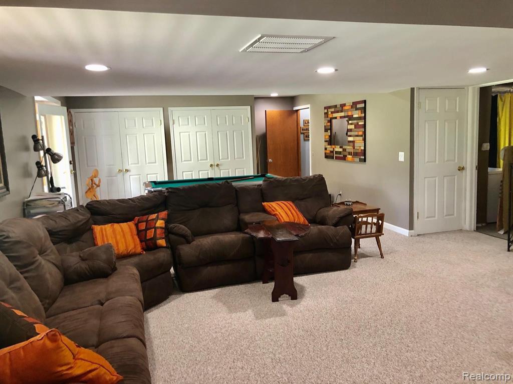 2490 Hadley Road Lapeer, MI 48446 - Photo 52 of 80