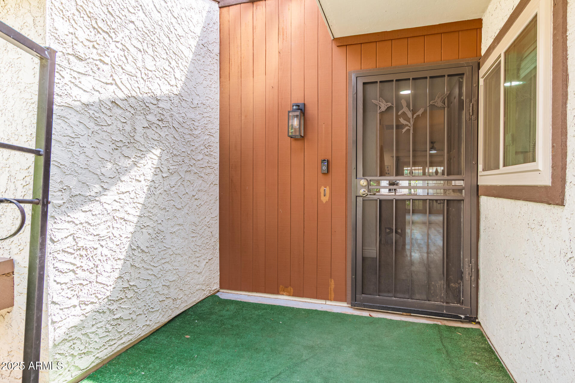 4561 West McLellan Road Glendale, AZ 85301 - Photo 5 of 32 an empty room with windows