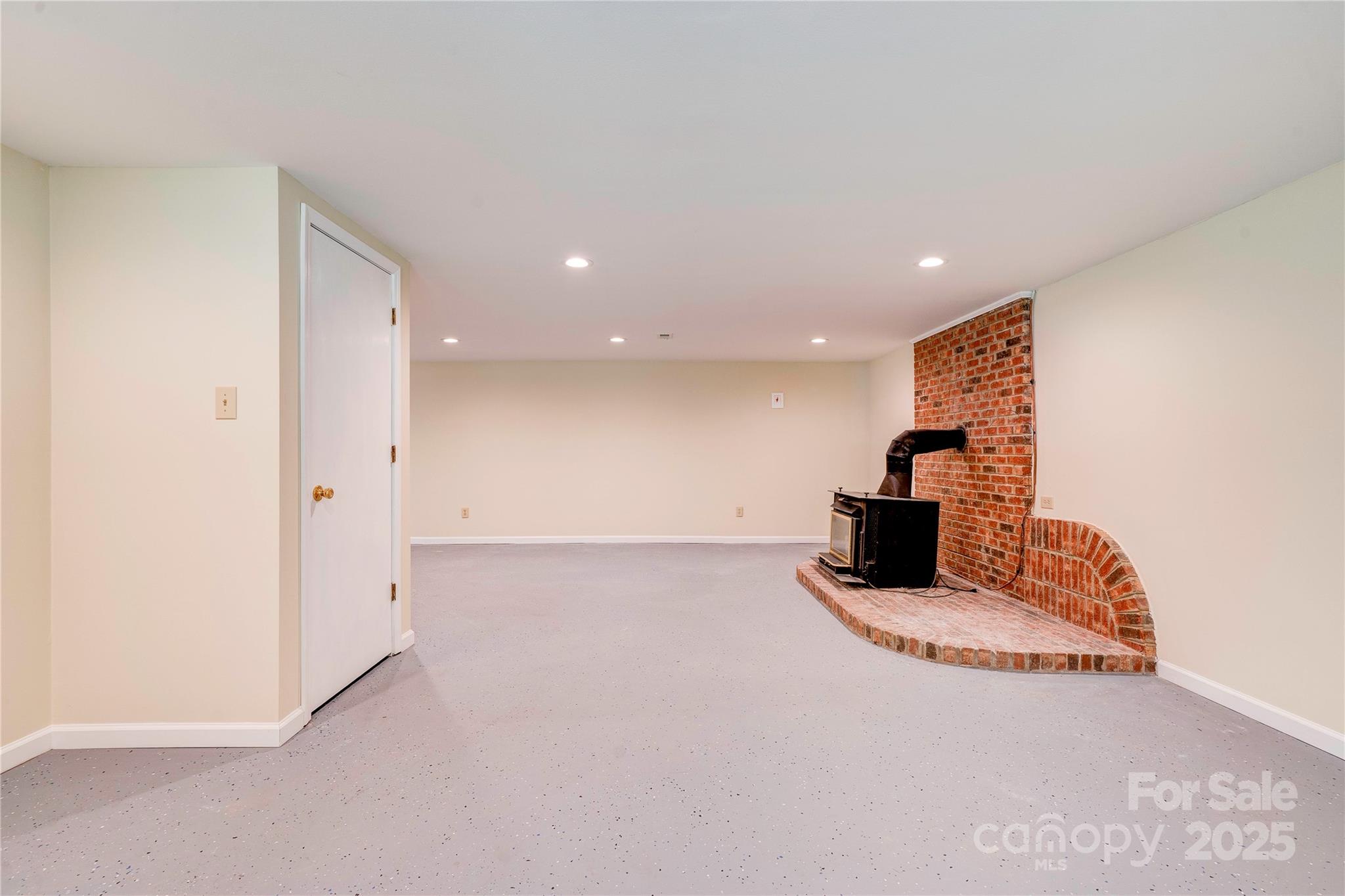 145 Ball Park Road Lawndale, NC 28090 - Photo 25 of 37 a view of a room with furniture