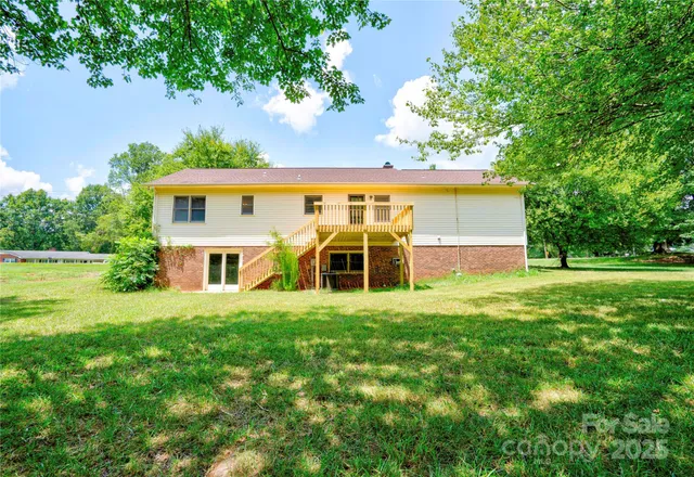 a view of a tree in a park