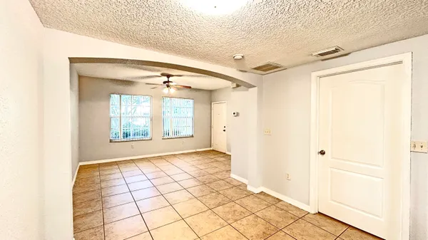 $1,650 | 144 Southwest Peacock Boulevard, Unit 23105, Port St. Lucie, FL 34986