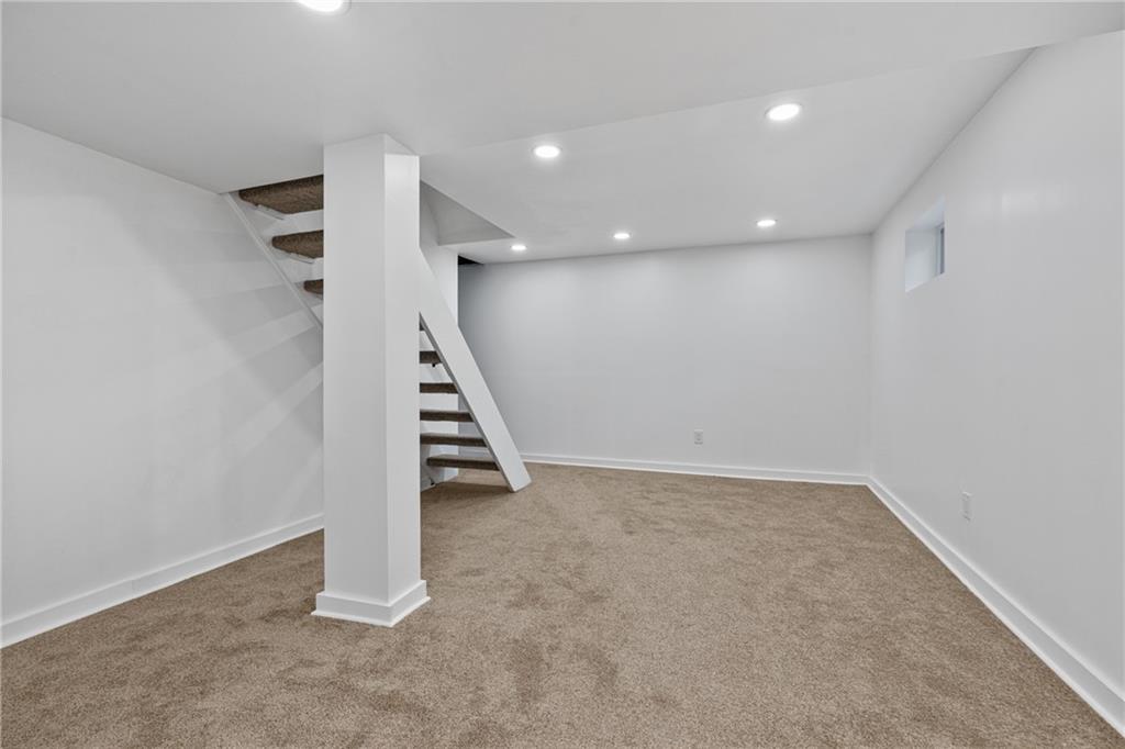 2843 McKelvey Road Pittsburgh, PA 15221 - Photo 18 of 24