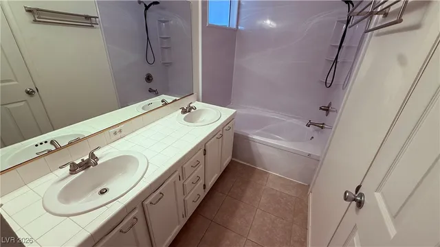 $1,895 | 5909 April Lane, Las Vegas, NV 89130