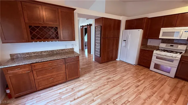 $1,895 | 5909 April Lane, Las Vegas, NV 89130