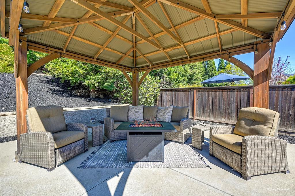 1685 Iroquois Road Rocklin, CA 95765 - Photo 54 of 73 a view of a patio on the deck