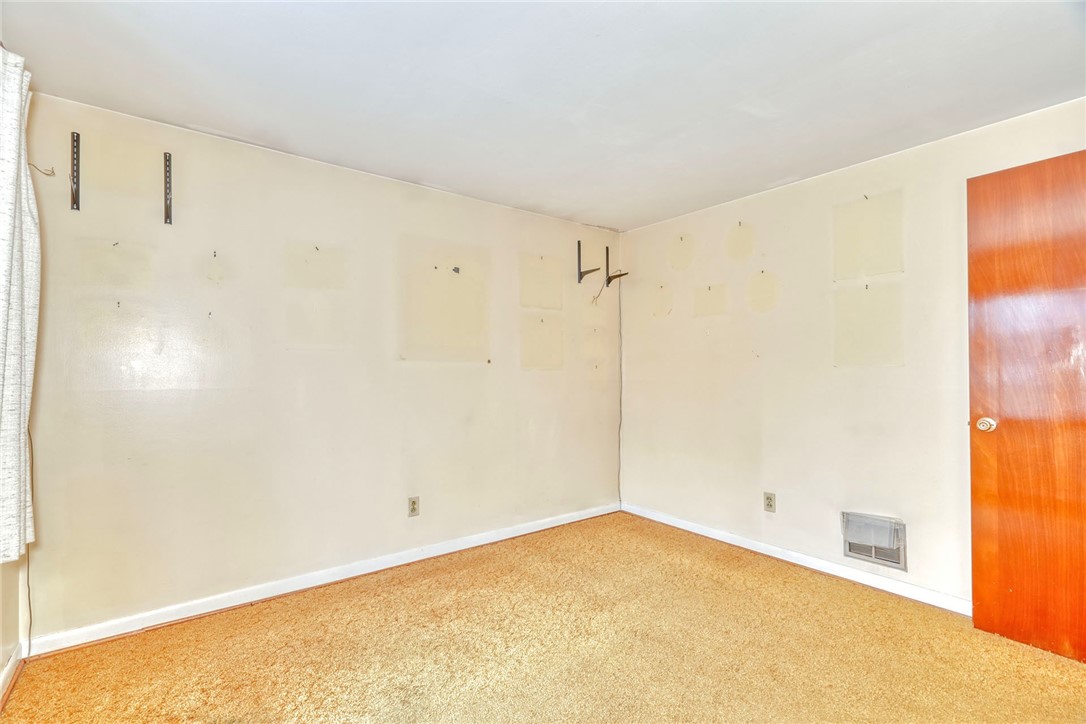 110 Ridgewood Road Greece, NY 14626 - Photo 12 of 35