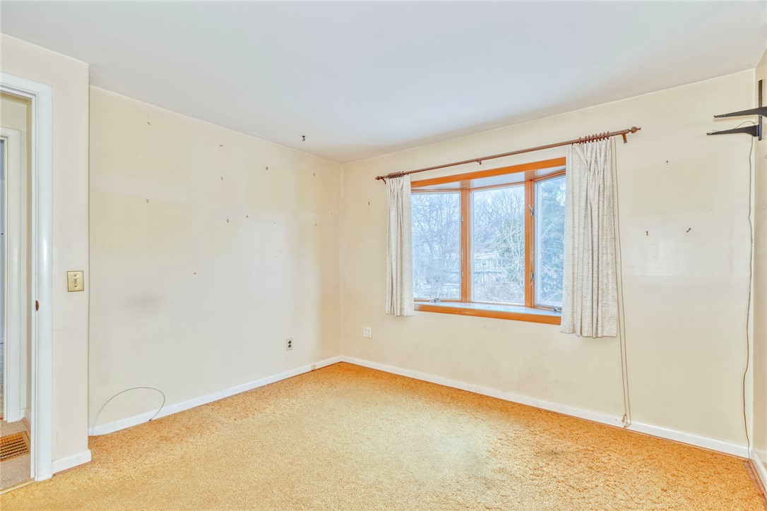 110 Ridgewood Road Greece, NY 14626 - Photo 10 of 35