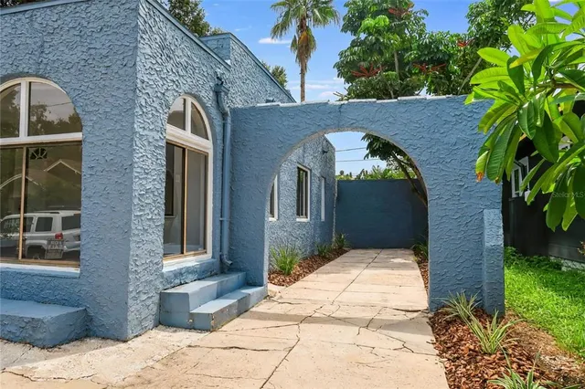 $489,900 | 526 Kirkwood Terrace North, St. Petersburg, FL 33701