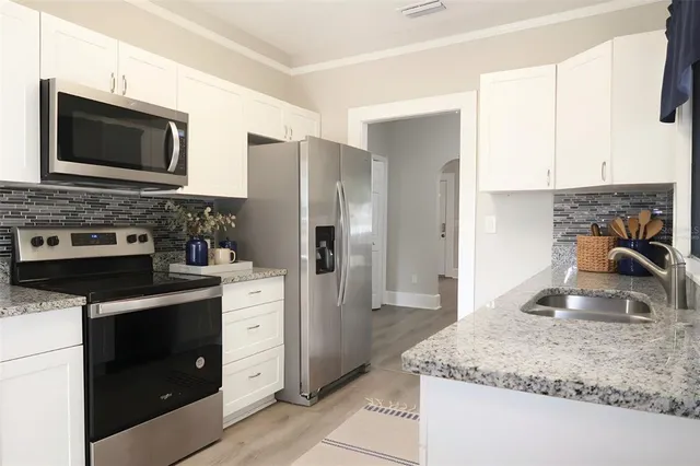 $489,900 | 526 Kirkwood Terrace North, St. Petersburg, FL 33701