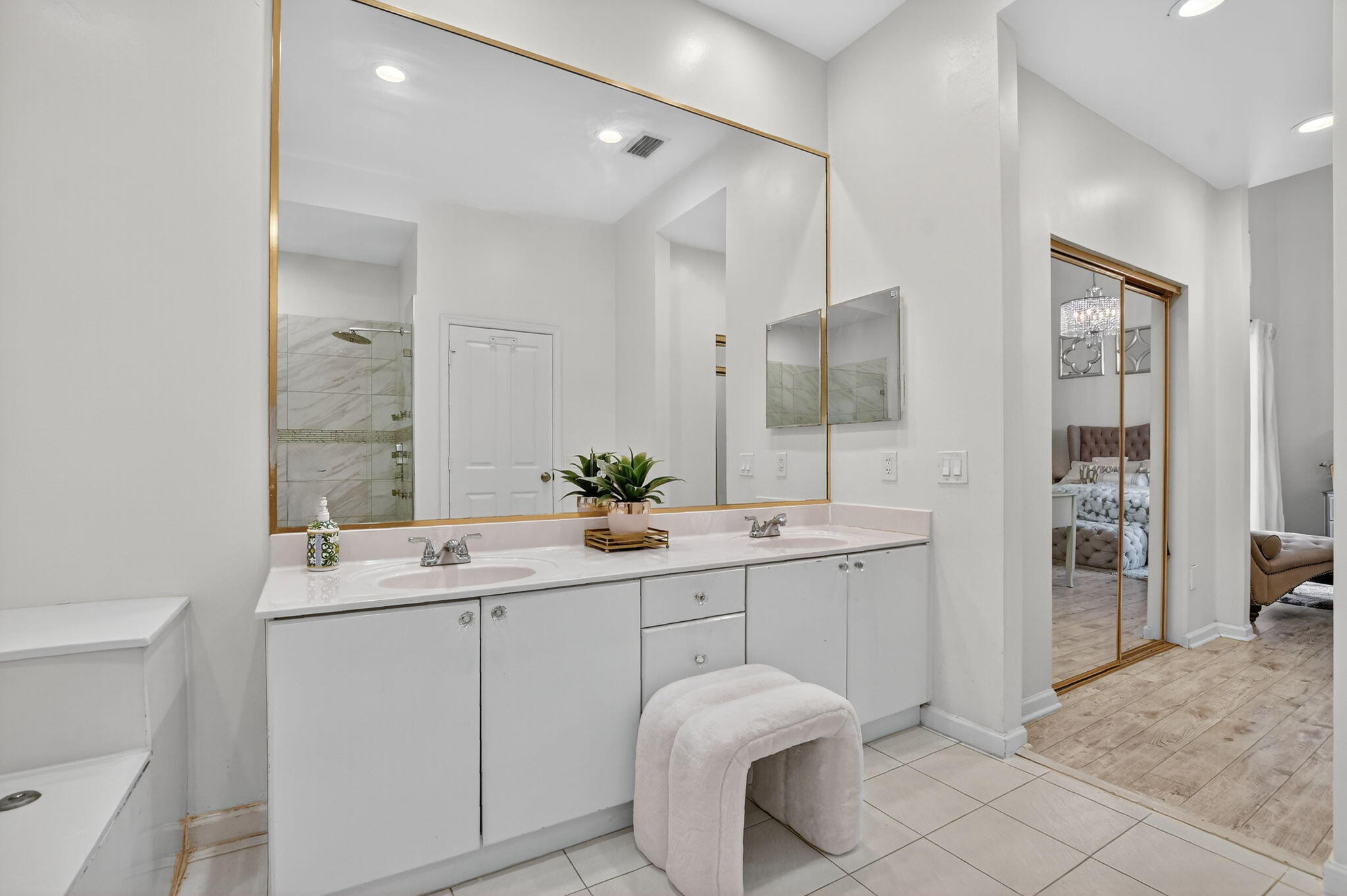 2565 Northwest 52nd Street Boca Raton, FL 33496 - Photo 26 of 122 26-web-or-mls-DSC_2035