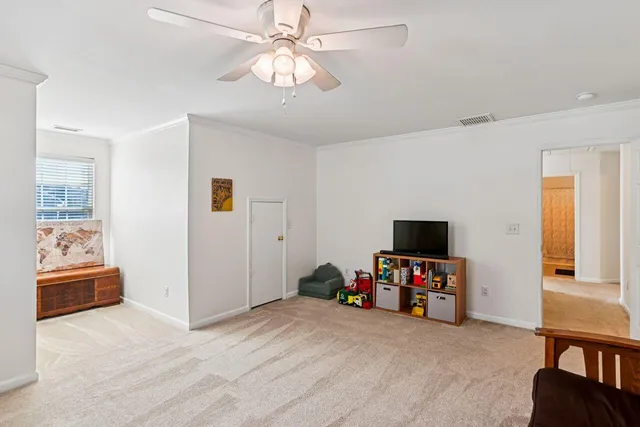 $425,000 | 18 Burky Court, Hanahan, SC 29410