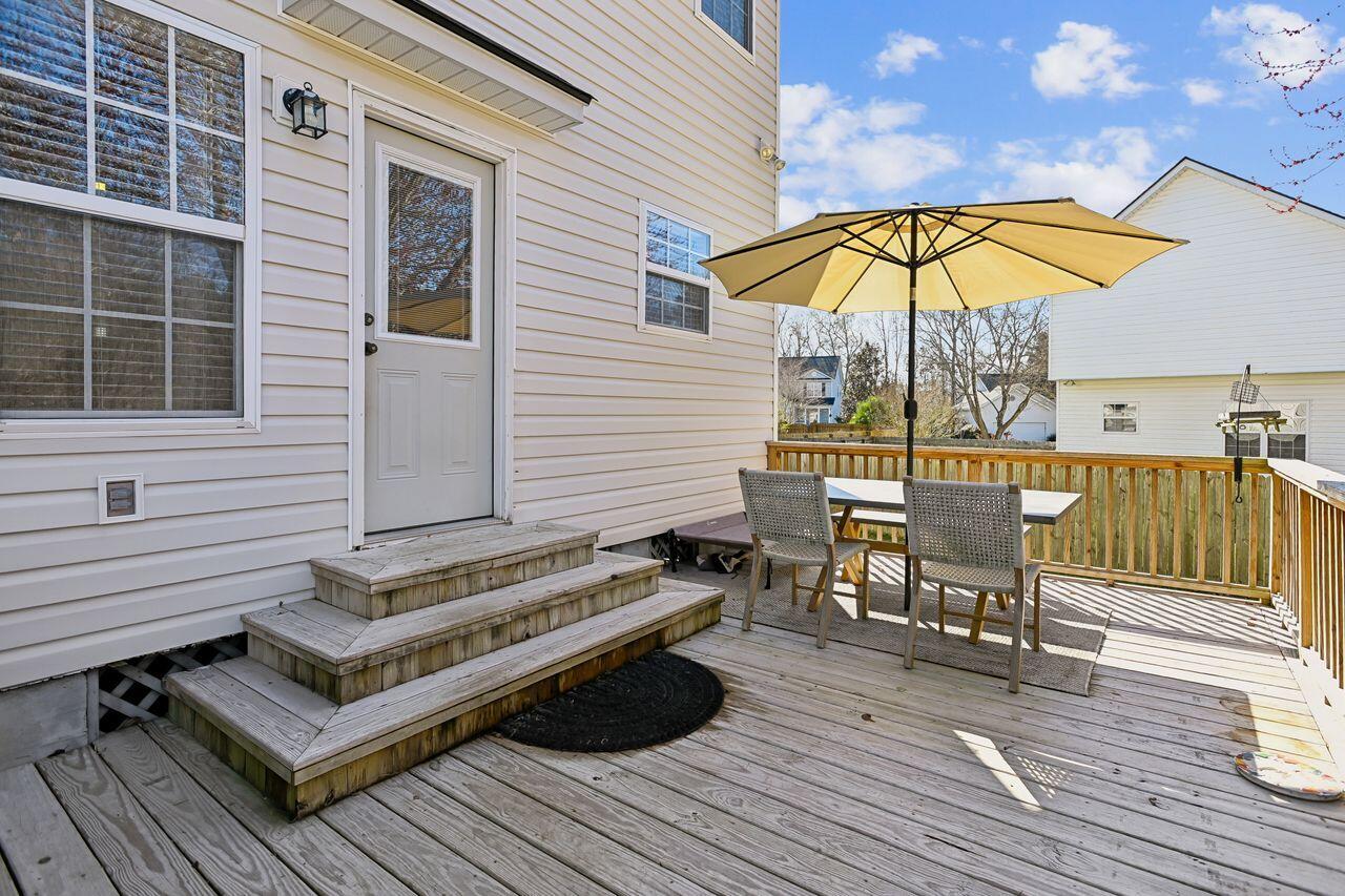 18 Burky Court Hanahan, SC 29410 - Photo 30 of 37 Deck