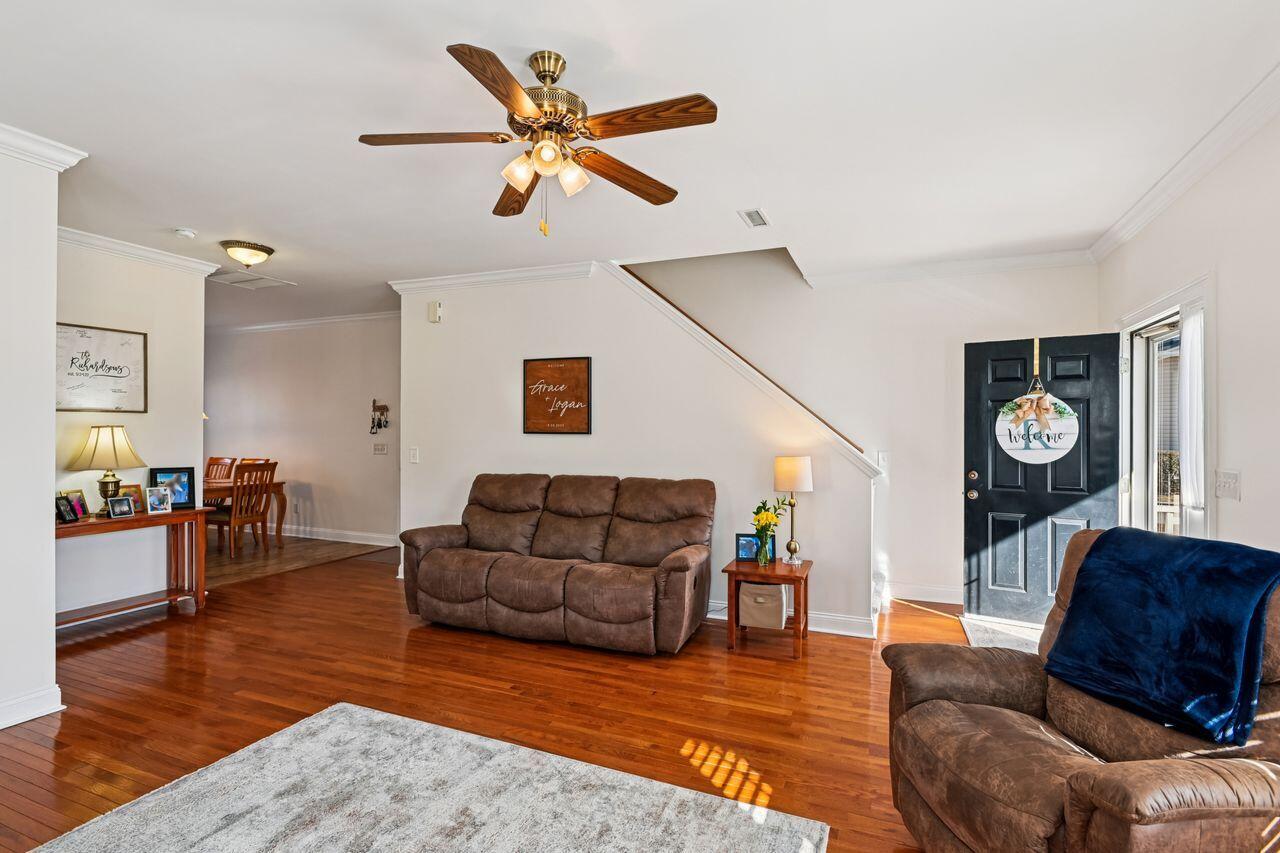 18 Burky Court Hanahan, SC 29410 - Photo 7 of 37 Family Room