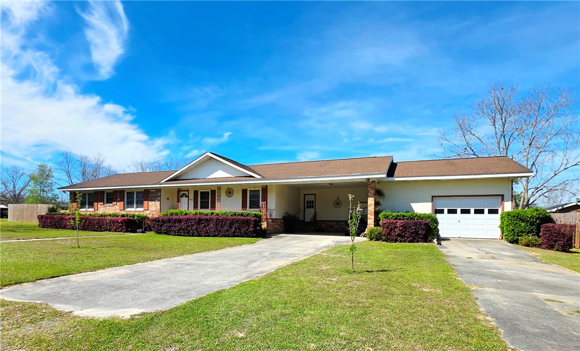 2505 Winchester Road Waycross, GA 31501 - Photo 2 of 28