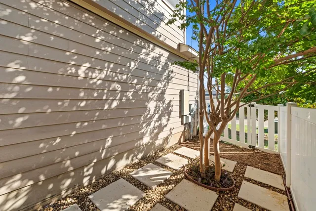 a view of yard with large tree