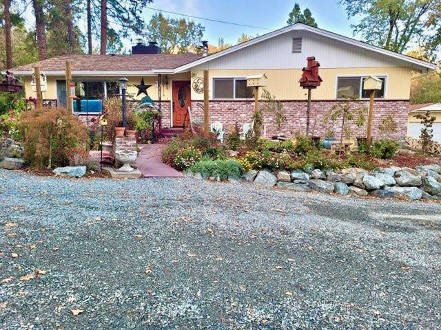 1746 Lonnon Road Grants Pass, OR 97527 - Photo 1 of 21 front of house-2