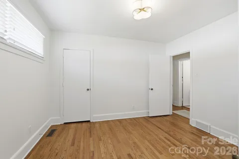 $299,900 | 4500 Woodlark Lane, Charlotte, NC 28211