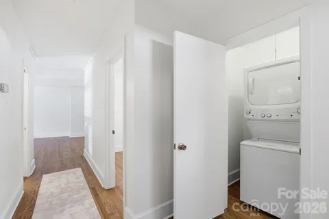 $299,900 | 4500 Woodlark Lane, Charlotte, NC 28211