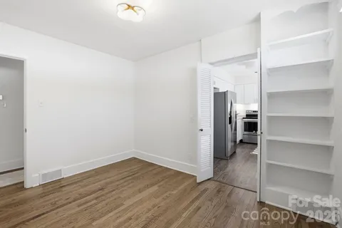 $299,900 | 4500 Woodlark Lane, Charlotte, NC 28211