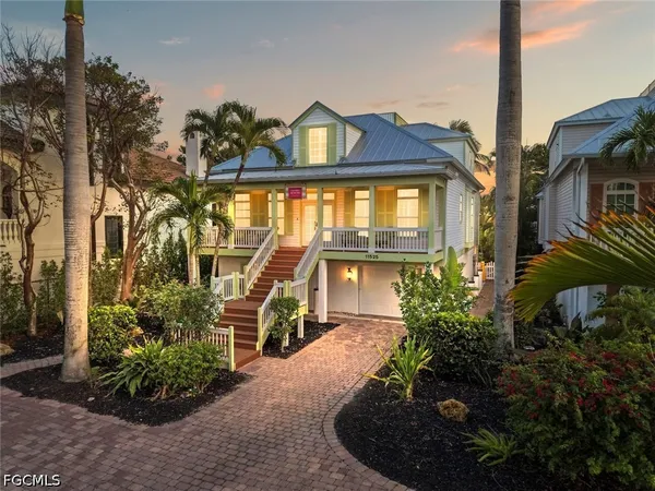 $3,350,000 | 11525 Andy Rosse Lane, Captiva, FL 33924