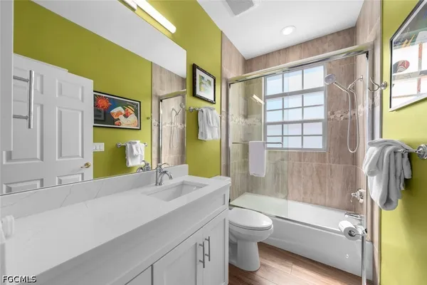 $3,350,000 | 11525 Andy Rosse Lane, Captiva, FL 33924