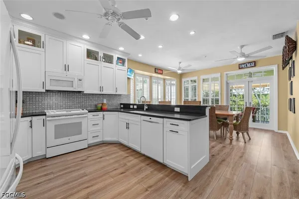 $3,350,000 | 11525 Andy Rosse Lane, Captiva, FL 33924