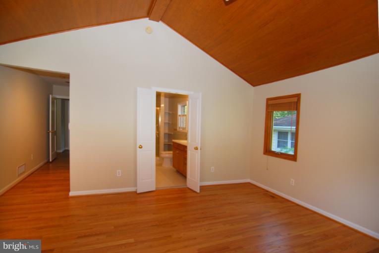 2000 Jamestown Road Alexandria, VA 22308 - Photo 3 of 30 Bedroom (Master)