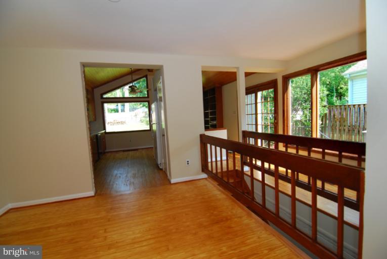 2000 Jamestown Road Alexandria, VA 22308 - Photo 6 of 30 Dining Room