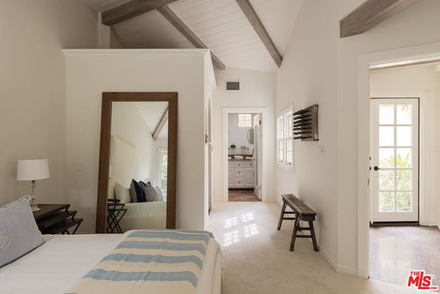 $13,000 | 3425 Ione Drive, Los Angeles, CA 90068