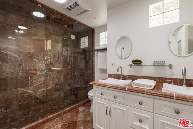 $13,000 | 3425 Ione Drive, Los Angeles, CA 90068