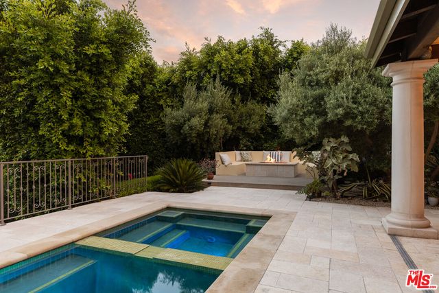 $13,000 | 3425 Ione Drive, Los Angeles, CA 90068