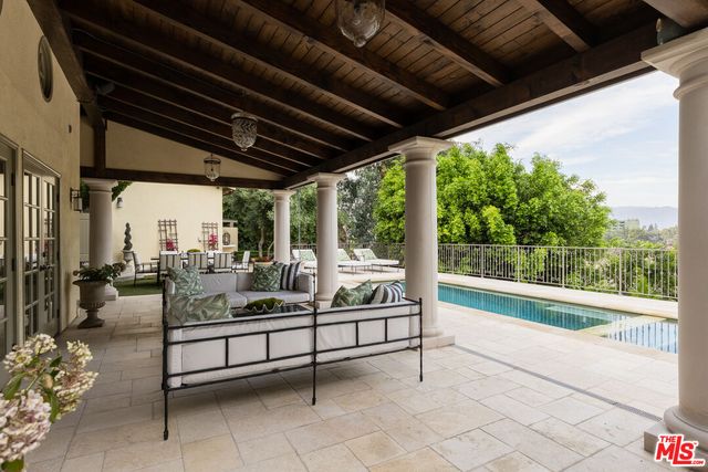 $13,000 | 3425 Ione Drive, Los Angeles, CA 90068